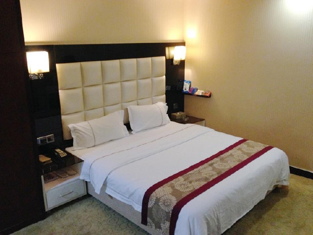 Tianguo Times Hotel Foshan Ruang foto